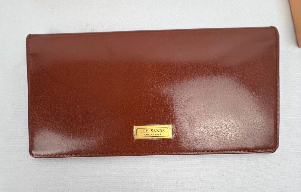 LEE SANDS Genuine Water Buffalo Leather Checkbook Wallet Brown Cognac Boxed